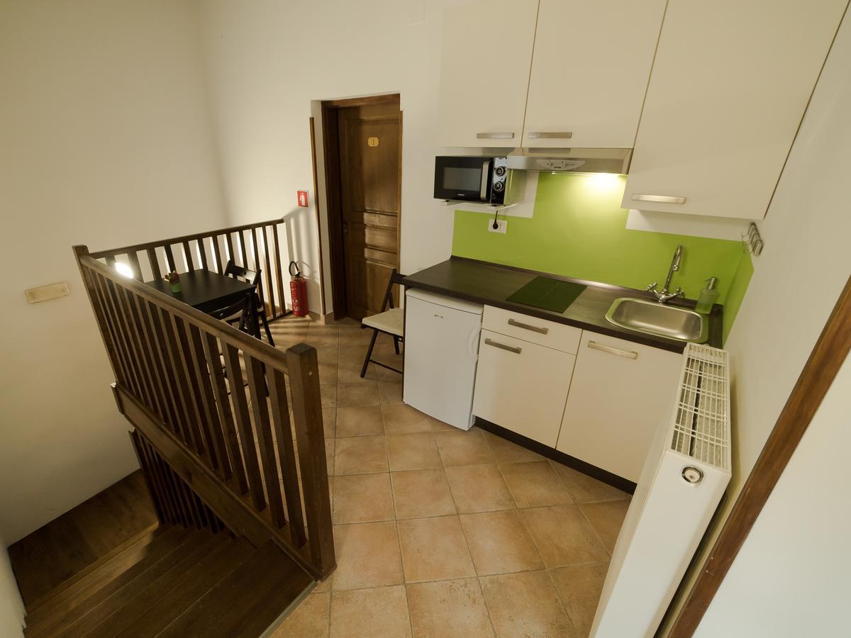 Hostel Škrla Divača Buitenkant foto
